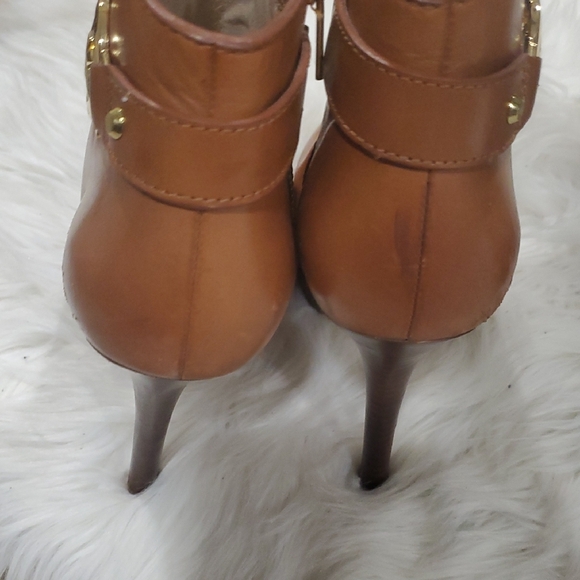 Flawed Michael Kors Brown Leather  Heeled Ankle Boots Booties - Picture 2 of 14